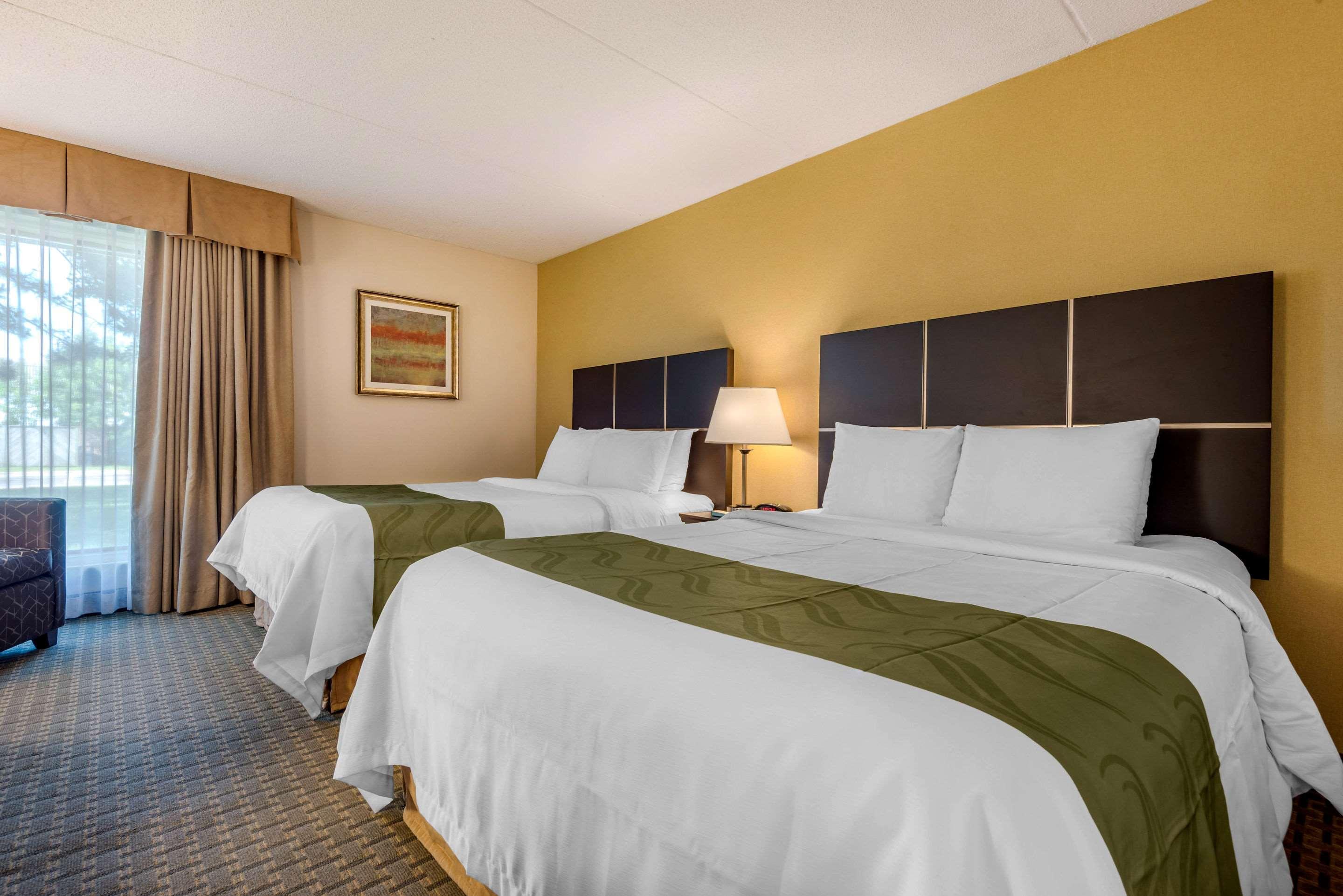 Quality Inn & Suites Brampton Luaran gambar