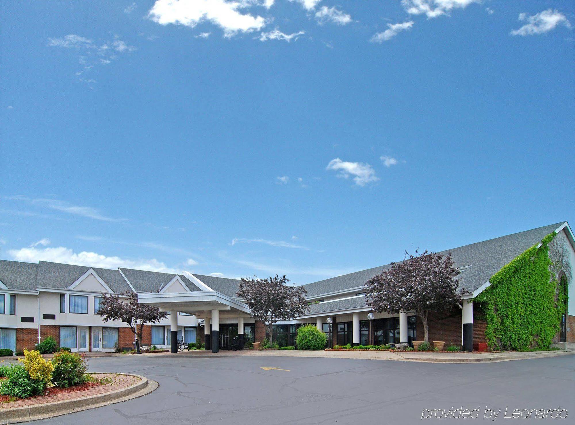 Quality Inn & Suites Brampton Luaran gambar