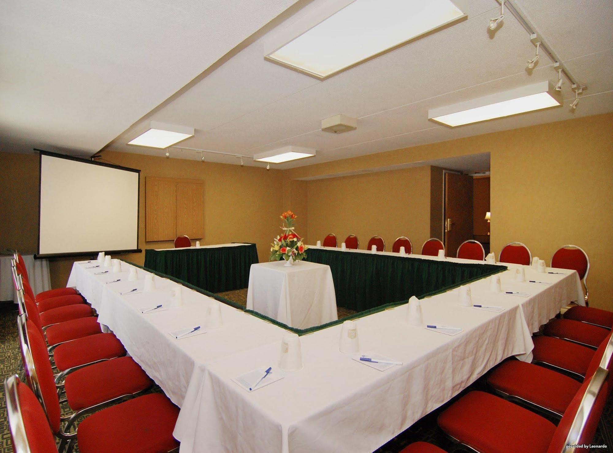 Quality Inn & Suites Brampton Luaran gambar
