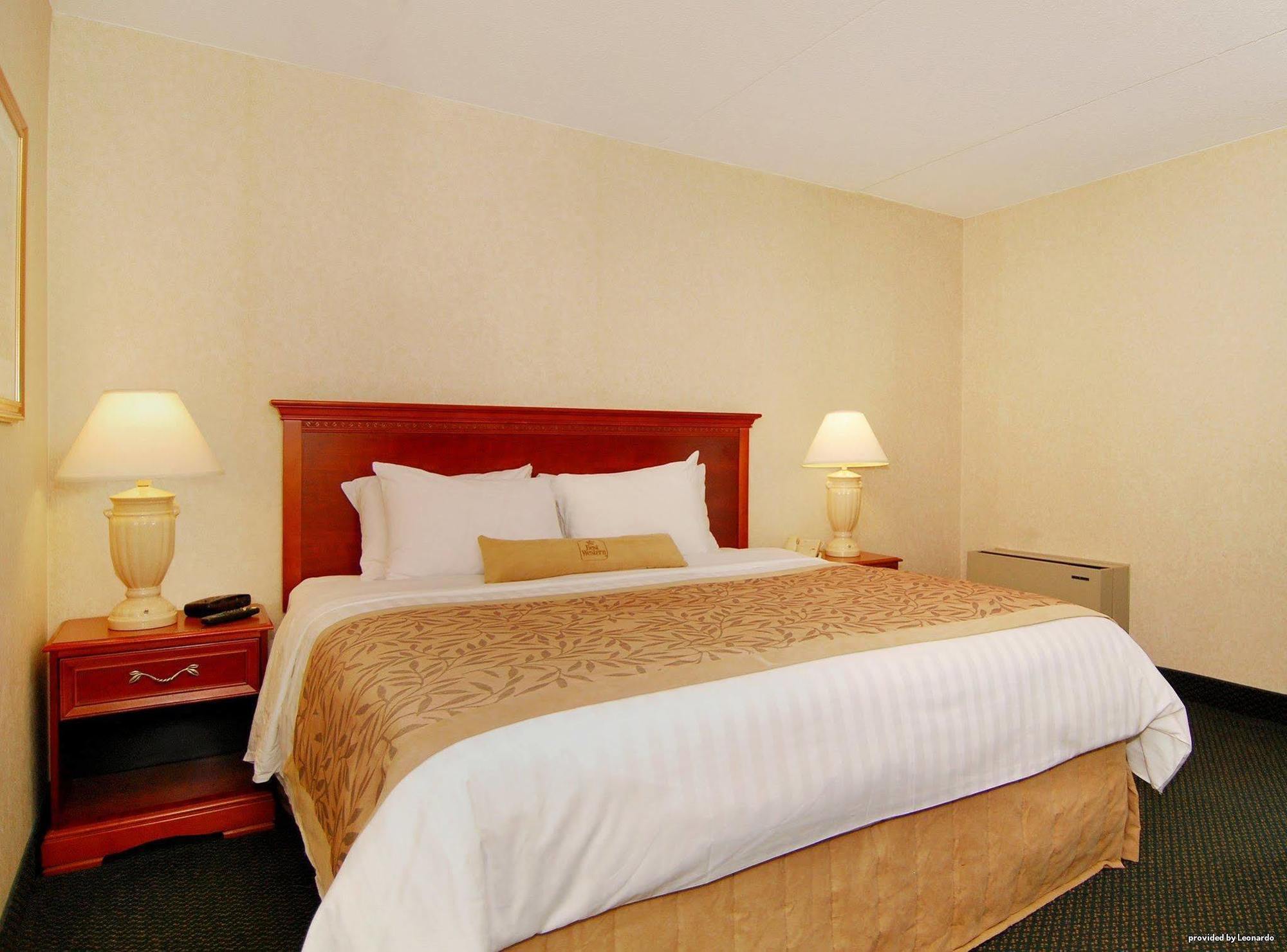 Quality Inn & Suites Brampton Luaran gambar