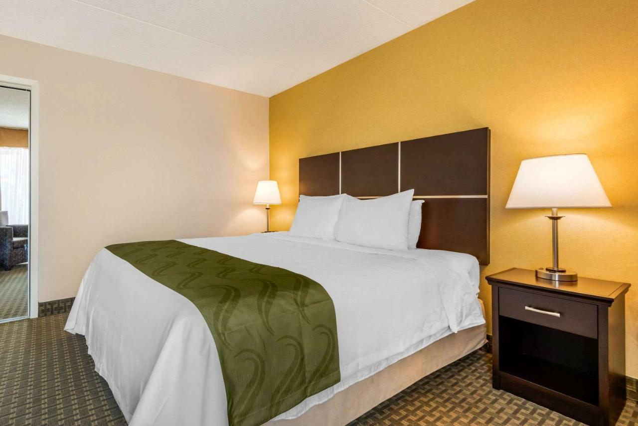 Quality Inn & Suites Brampton Luaran gambar